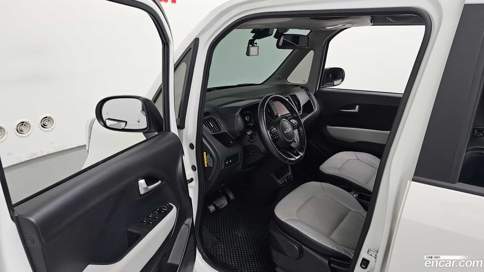 RAY Kia 2022.8-INNER-010