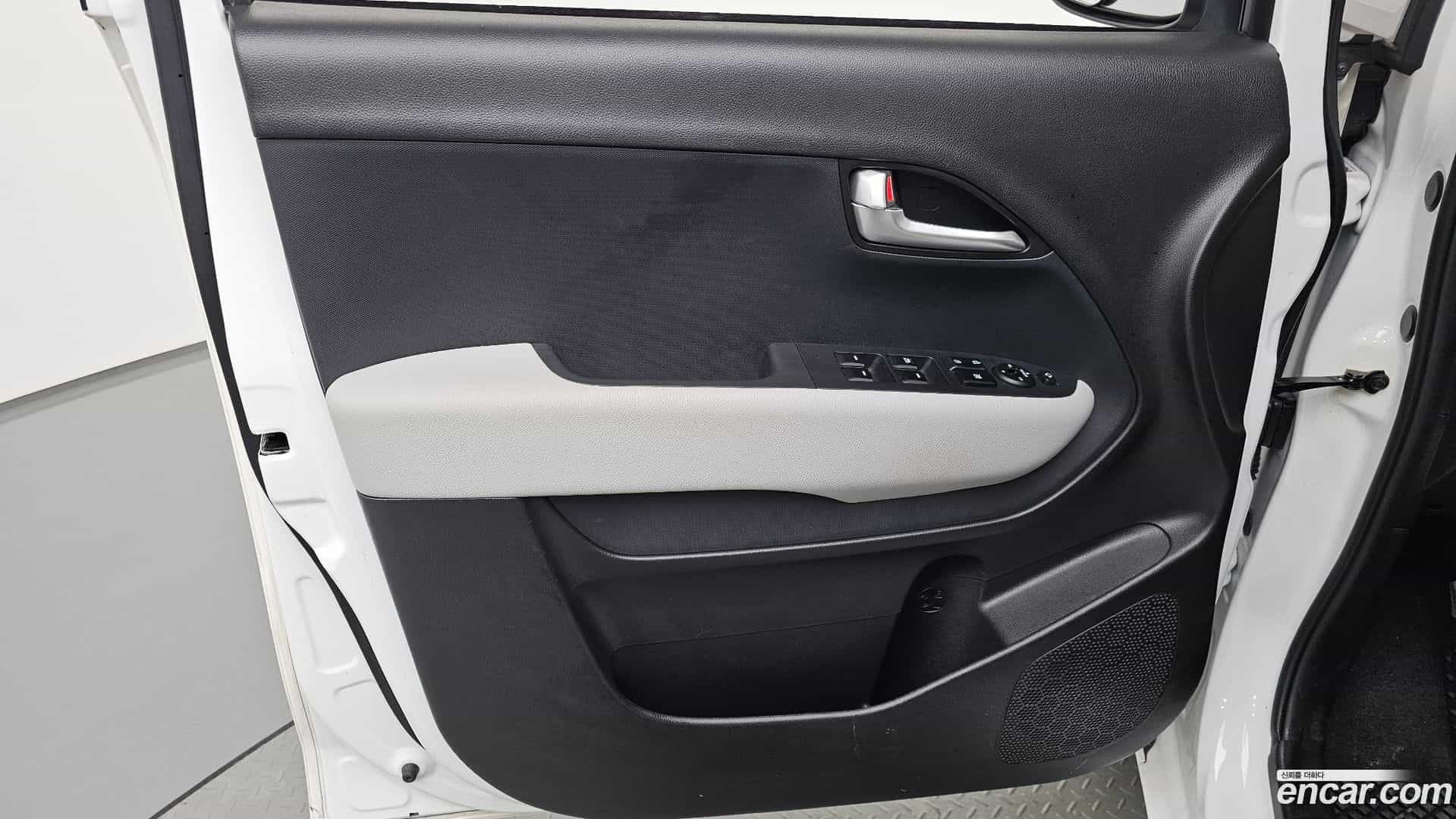 RAY Kia 2022.8-INNER-034