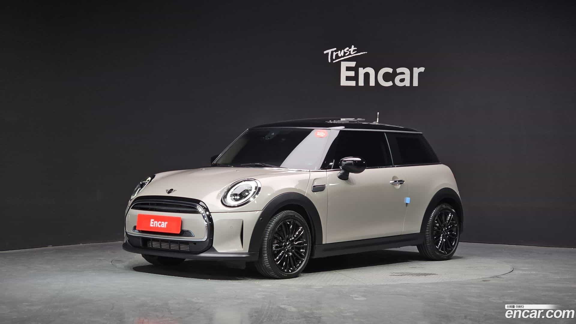Cooper Mini 2023.11-OUTER-001
