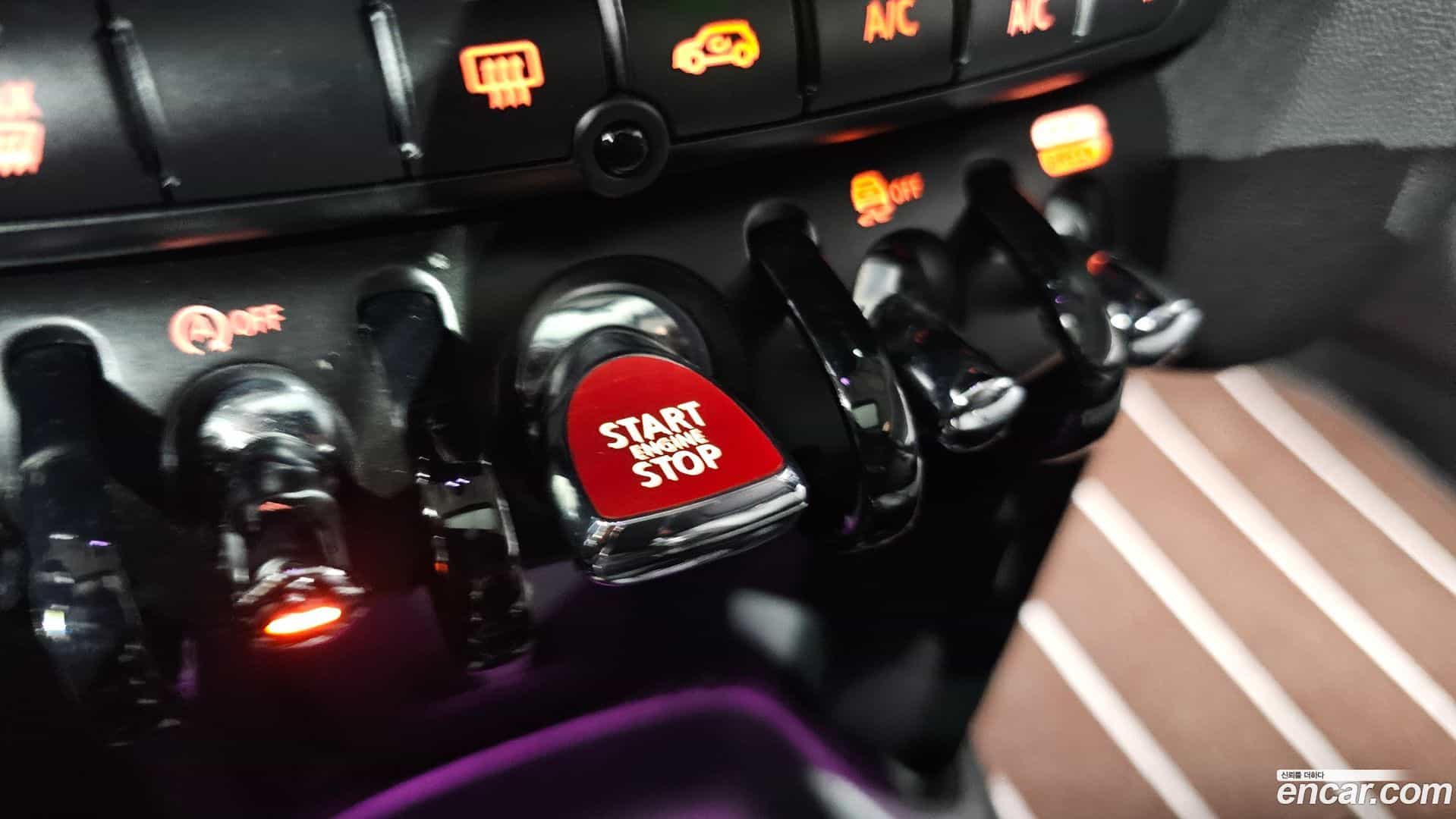 Cooper Mini 2023.11-OPTION-040