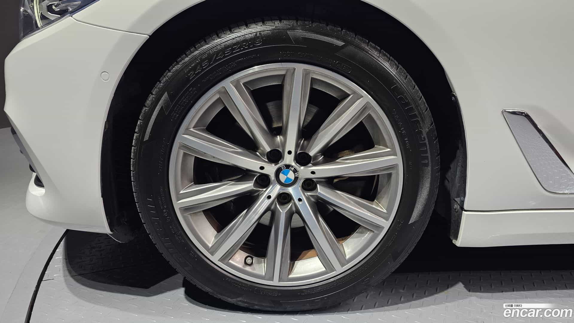 5-Series BMW 2019.5-OUTER-005