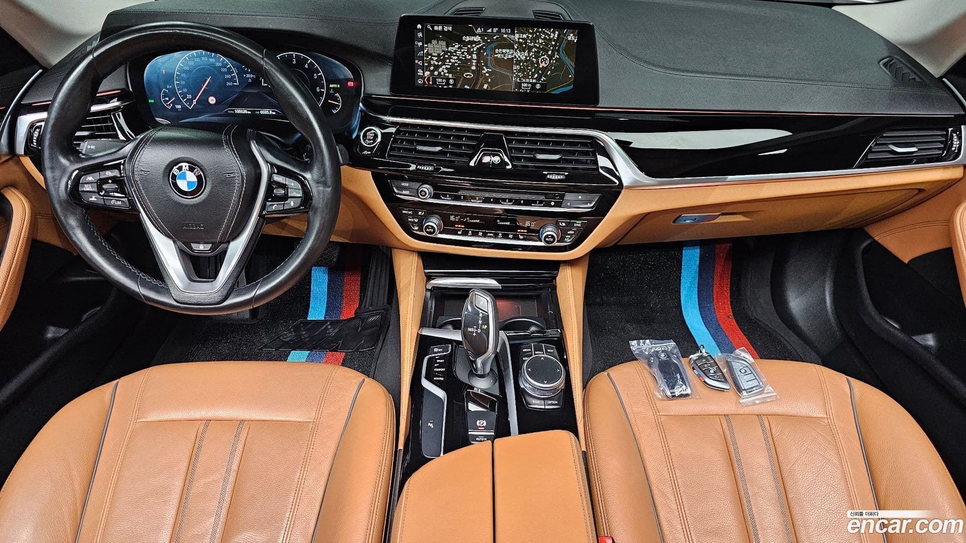 Main__Slider__Photo:5-Series BMW 2019.5-6