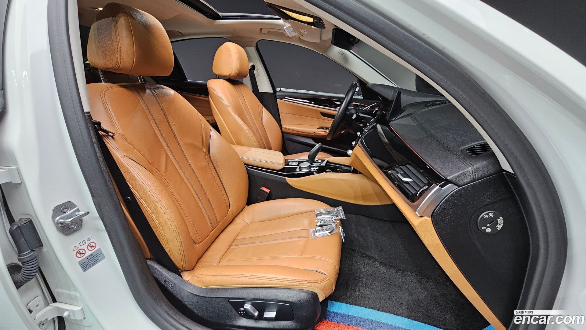 Main__Slider__Photo:5-Series BMW 2019.5-9