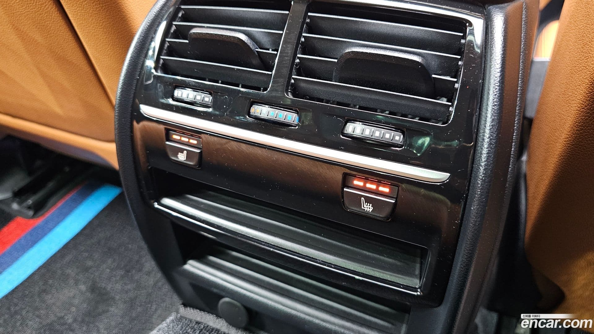 Main__Slider__Photo:5-Series BMW 2019.5-17