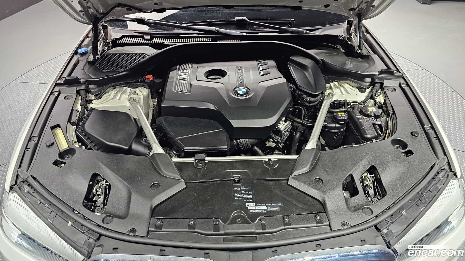 5-Series BMW 2019.5-OPTION-040