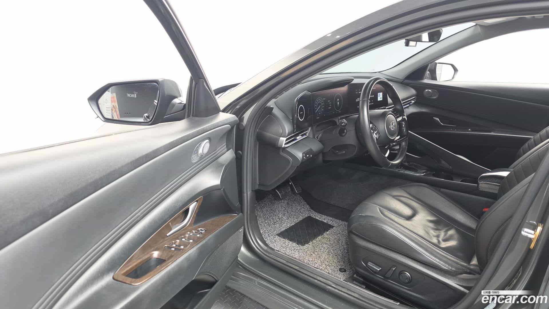 AVANTE Hyundai 2020.10-INNER-010