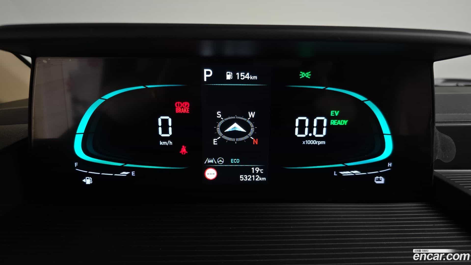 Staria Hyundai 2024.6-INNER-008