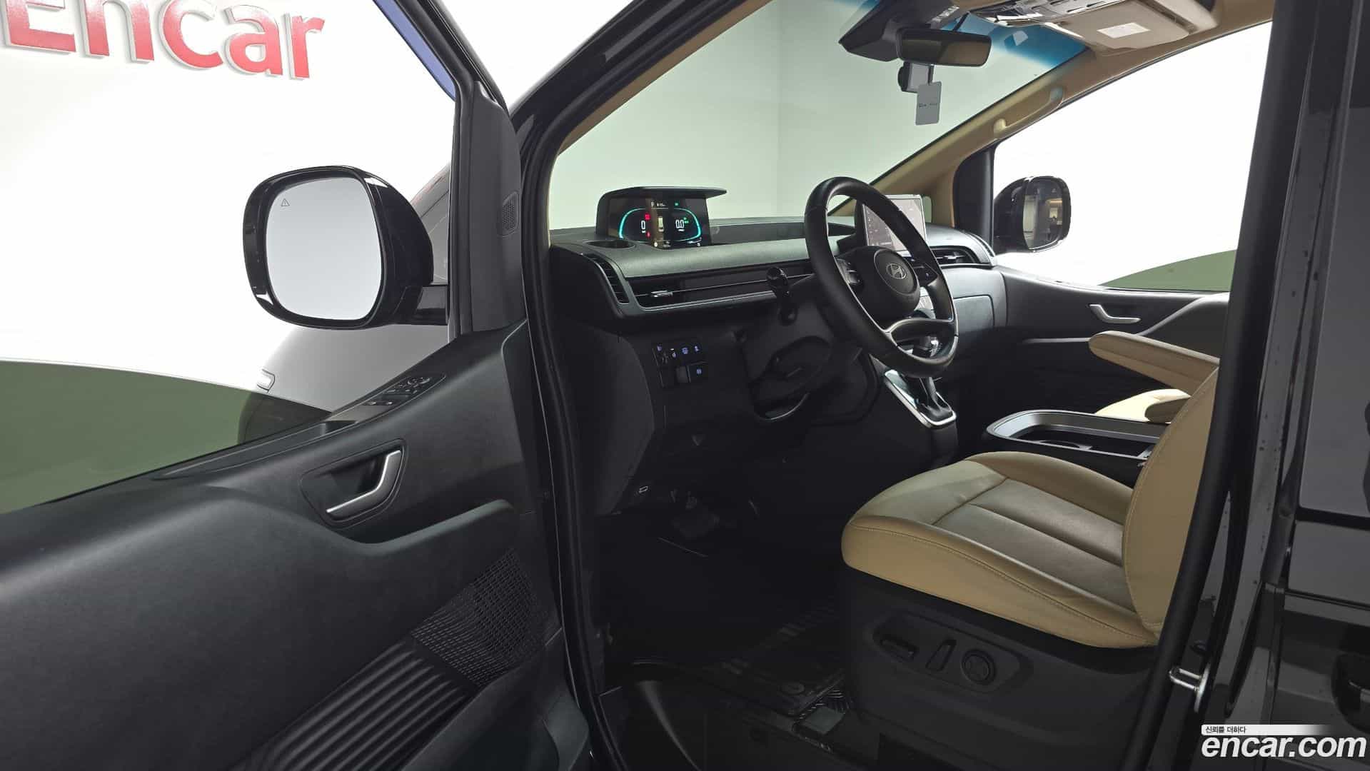 Staria Hyundai 2024.6-INNER-010