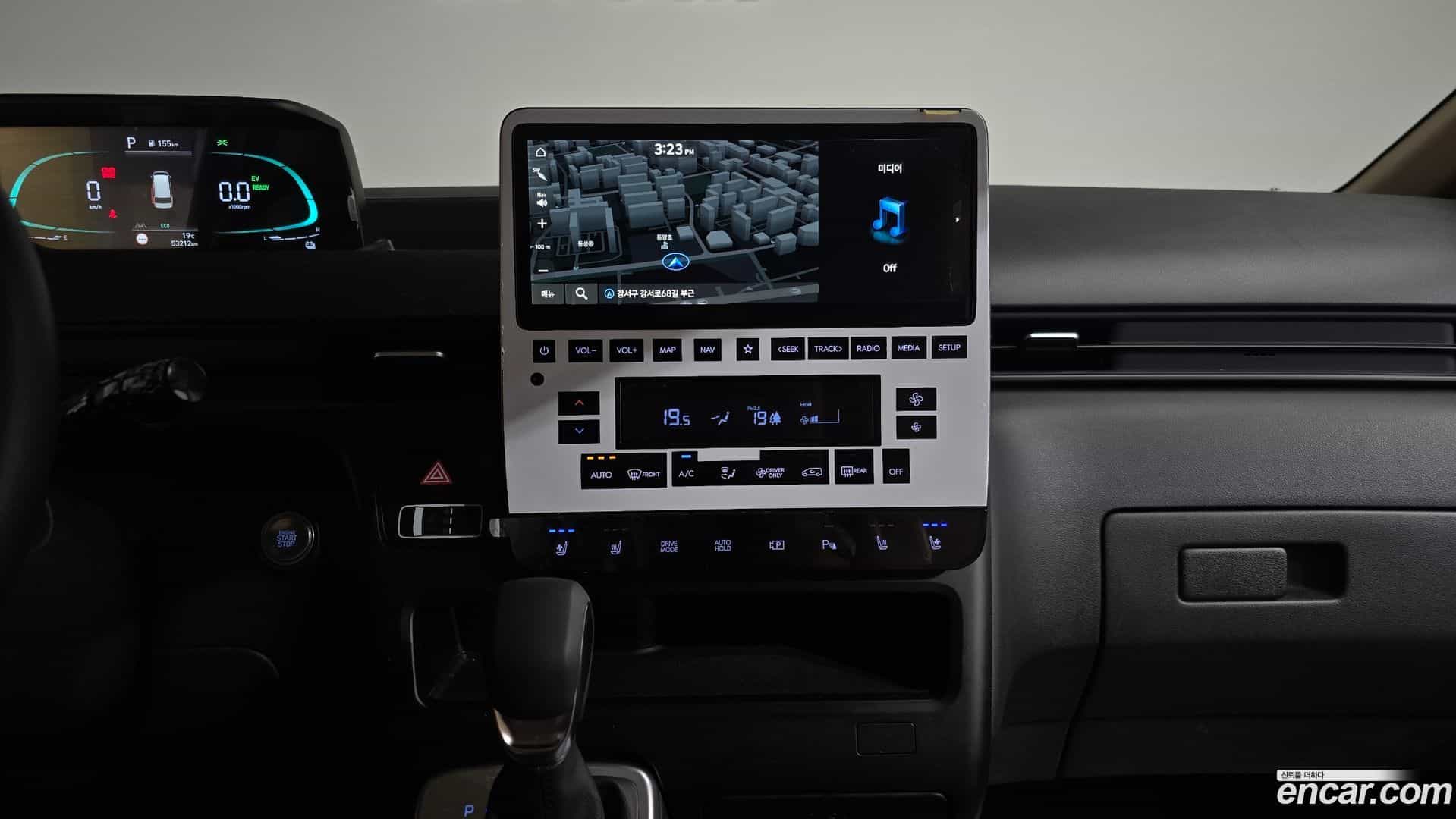 Staria Hyundai 2024.6-OPTION-018