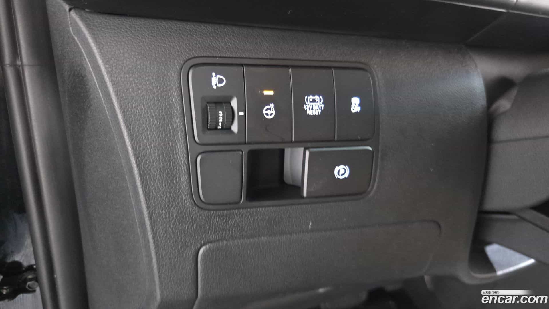 Staria Hyundai 2024.6-OPTION-040