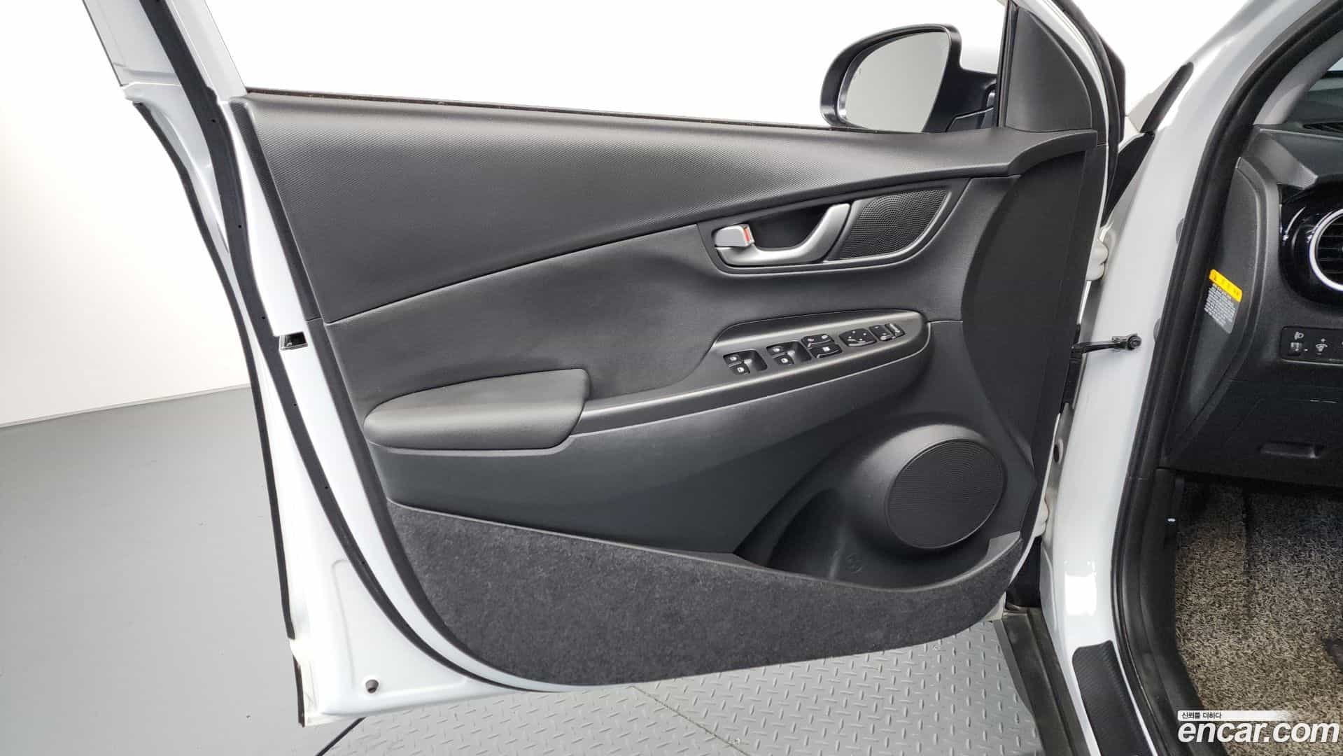 Kona Hyundai 2019.11-INNER-034