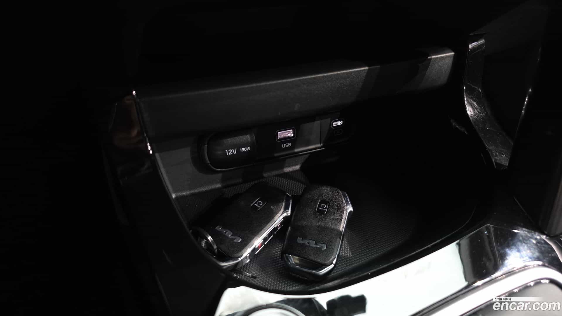 Seltos Kia 2024.1-INNER-036