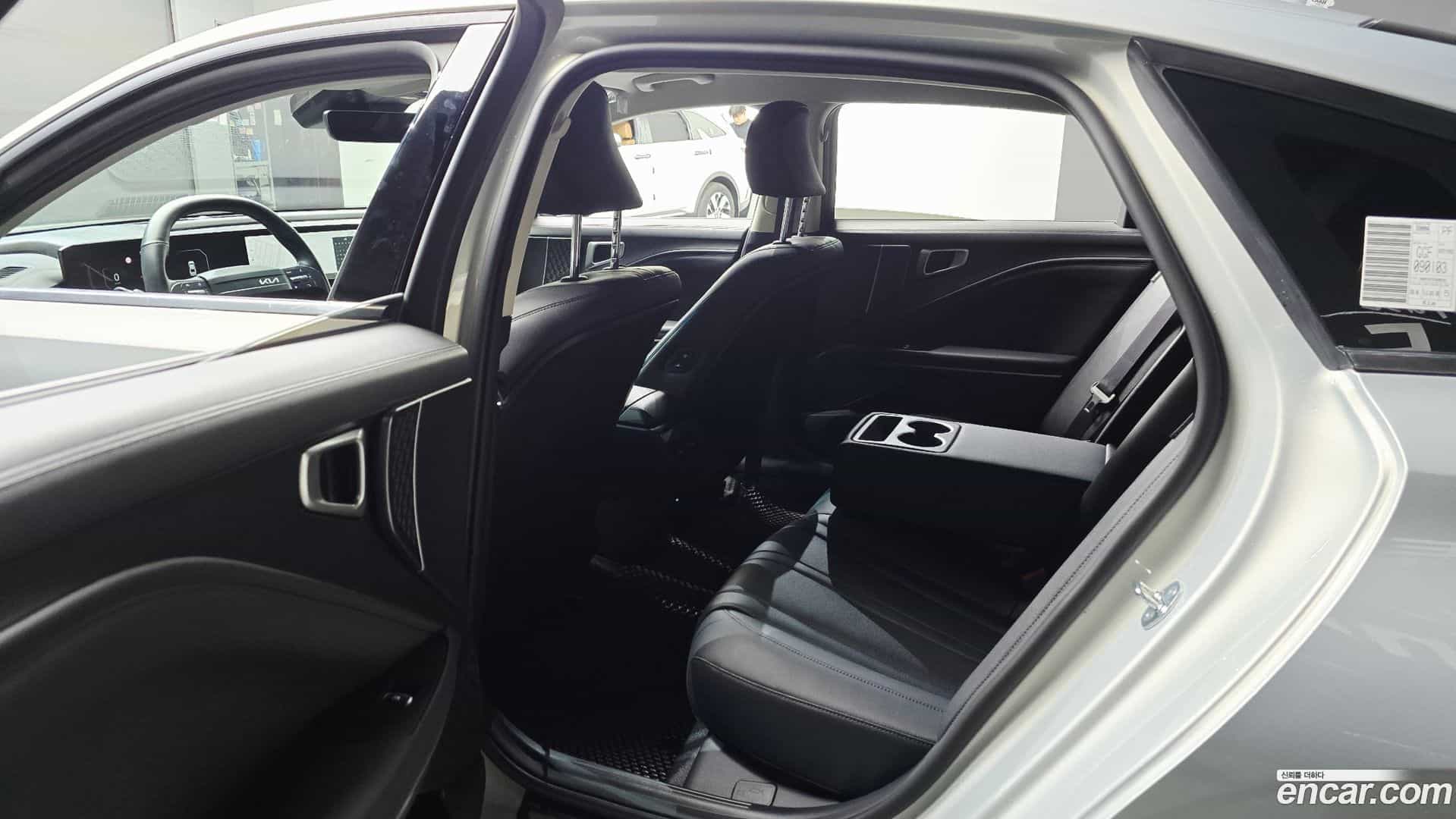 K8 Kia 2025.11-OPTION-015