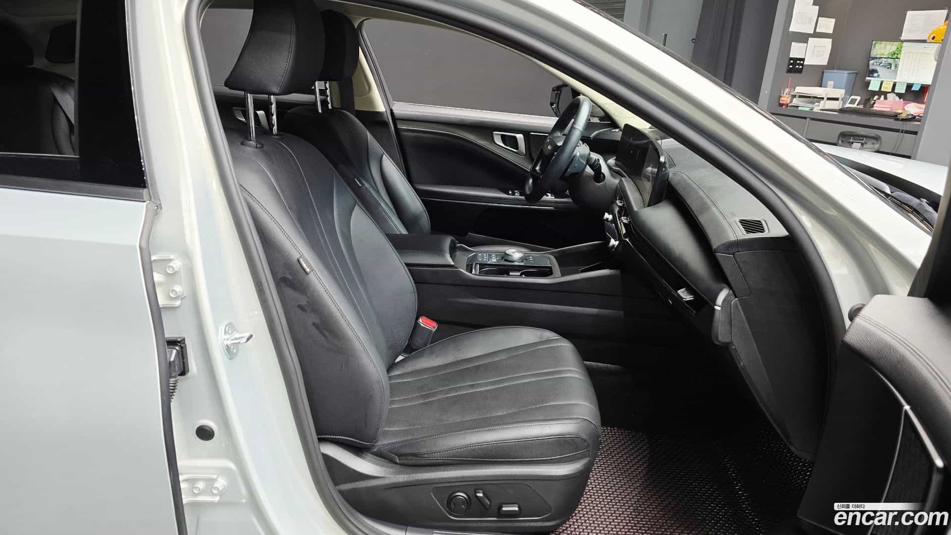 K8 Kia 2025.11-OPTION-016