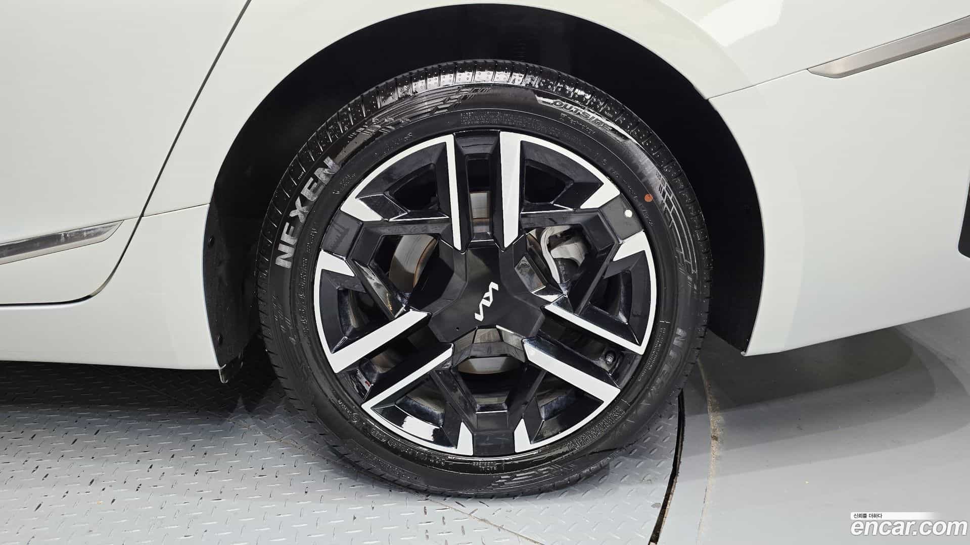 K8 Kia 2025.11-OUTER-031