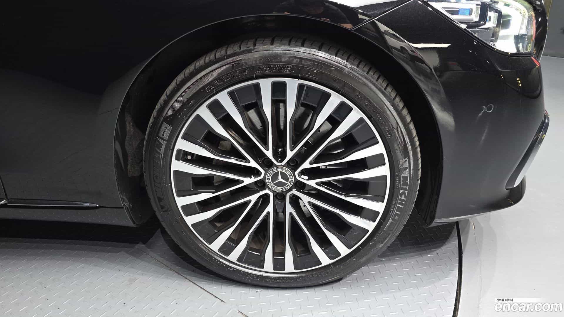 S-Class Mercedes-Benz 2021.9-OUTER-005