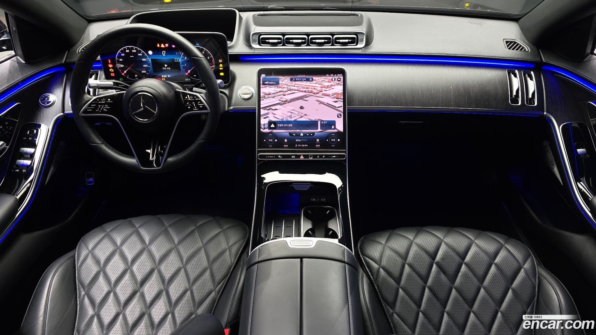 Main__Slider__Photo:S-Class Mercedes-Benz 2021.9-6
