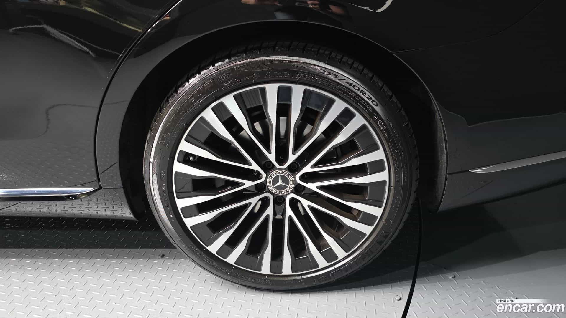 S-Class Mercedes-Benz 2021.9-OUTER-031