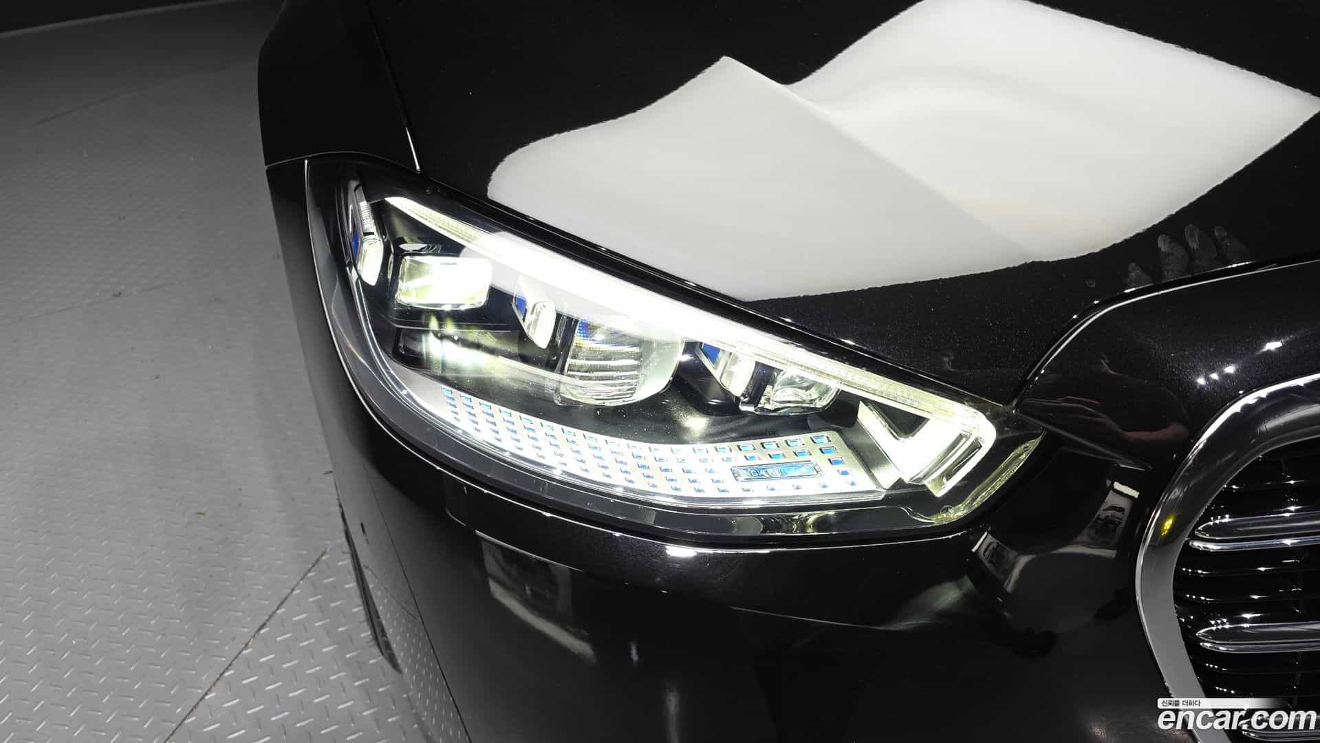 S-Class Mercedes-Benz 2021.9-OUTER-032