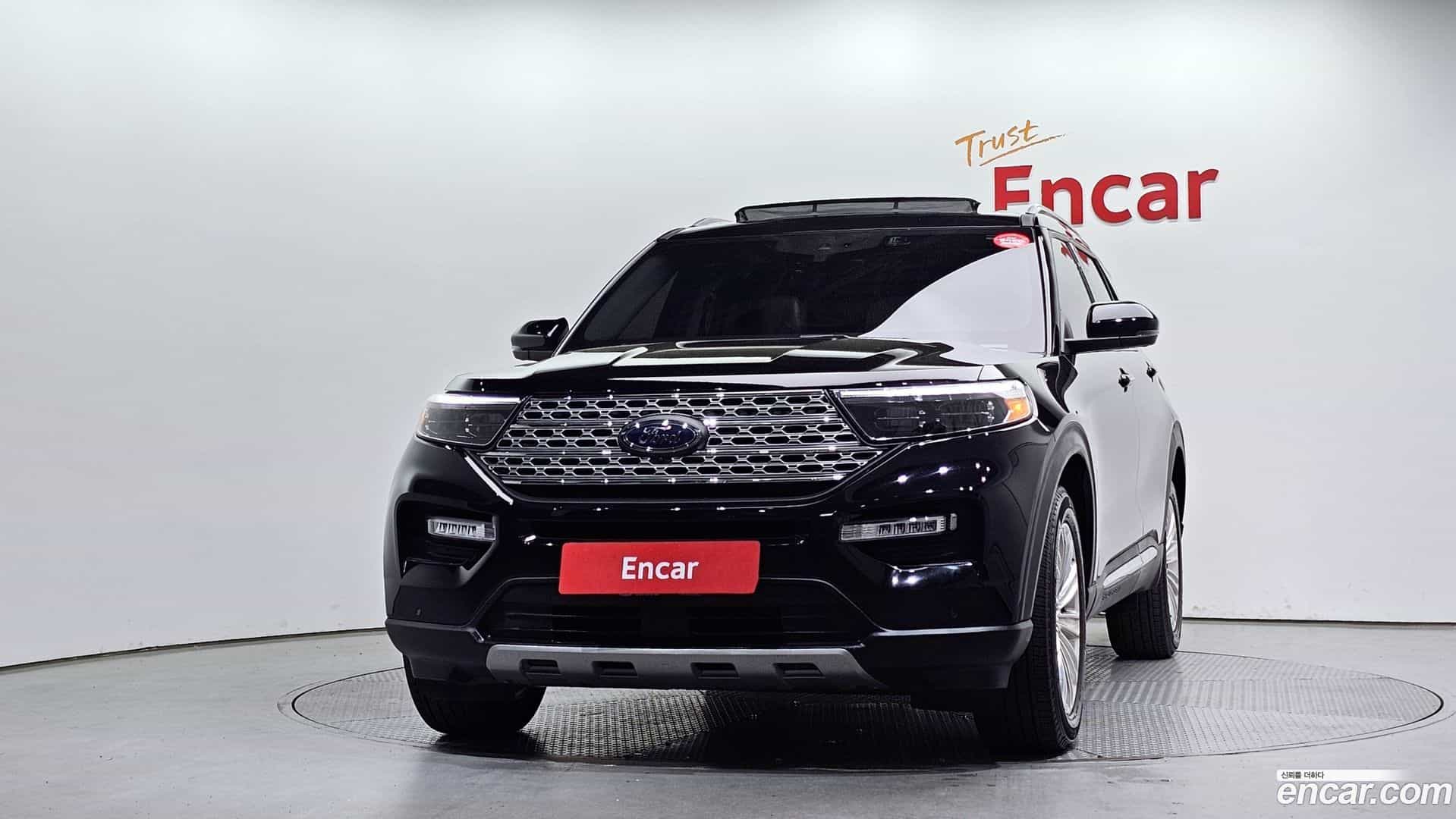 Explorer Ford 2023.11-OUTER-003