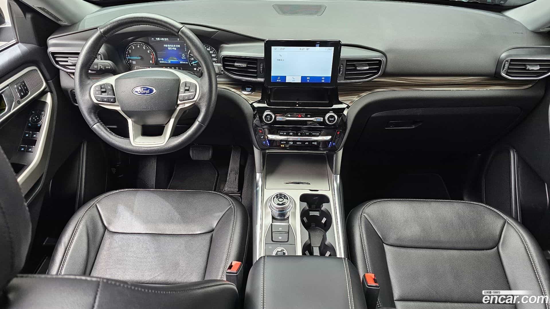 Explorer Ford 2023.11-INNER-007