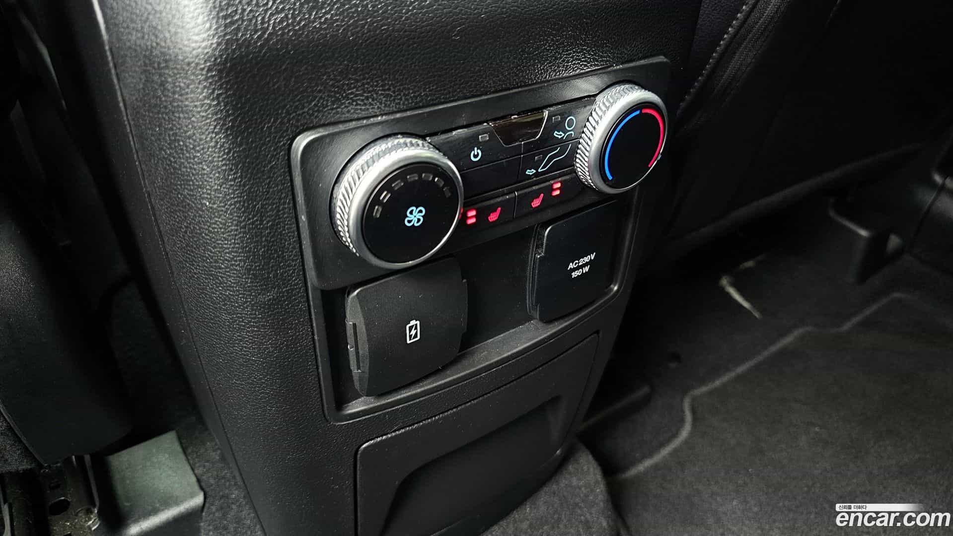 Explorer Ford 2023.11-OPTION-040