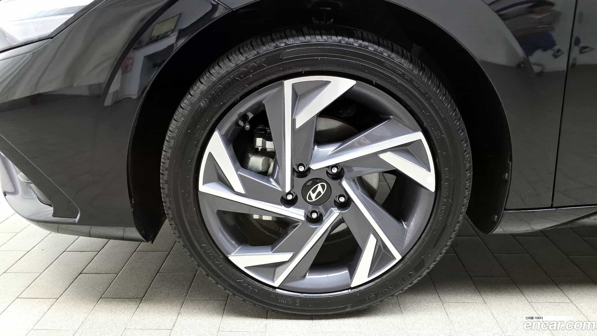AVANTE Hyundai 2025.5-OUTER-005