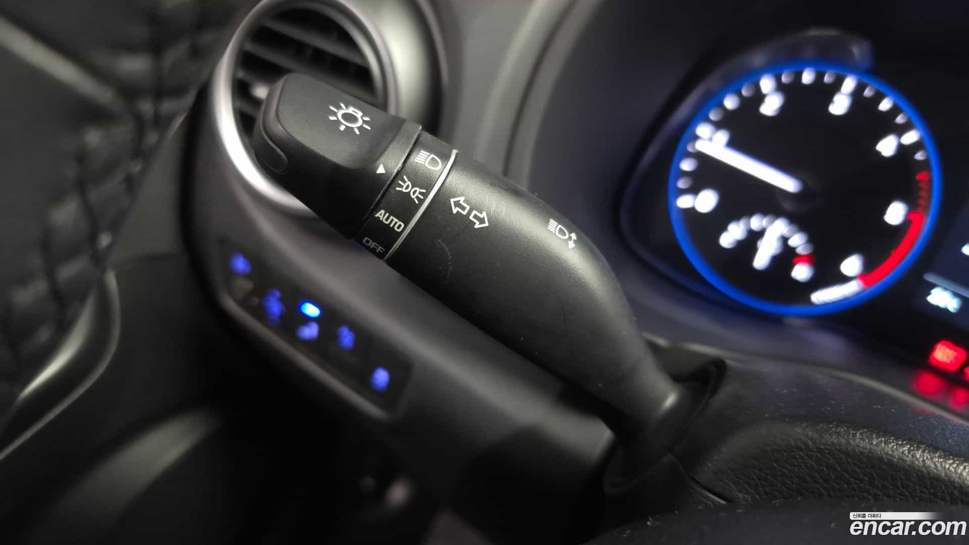 Kona Hyundai 2019.3-OPTION-042