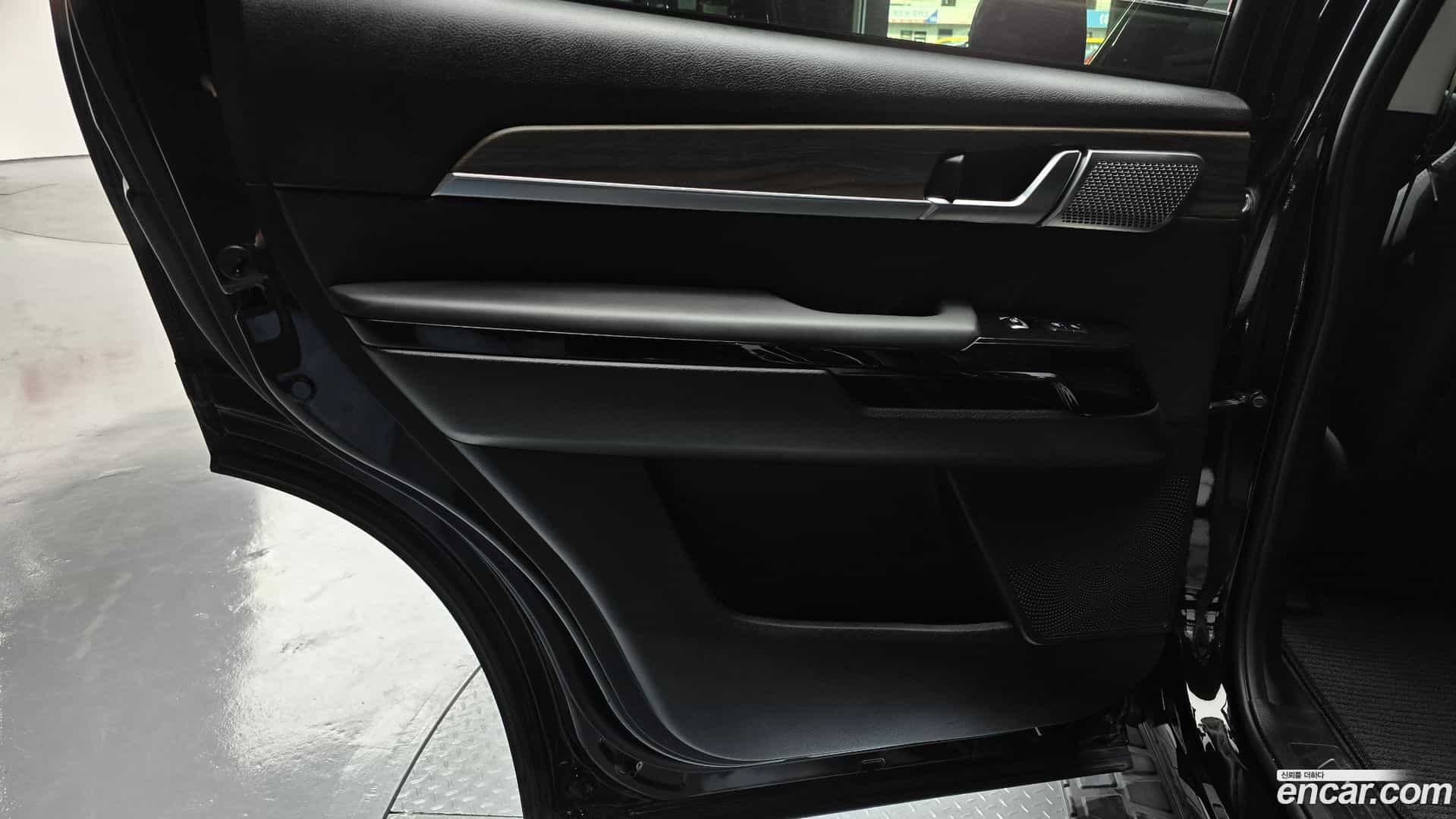 Mohave Kia 2022.5-INNER-035
