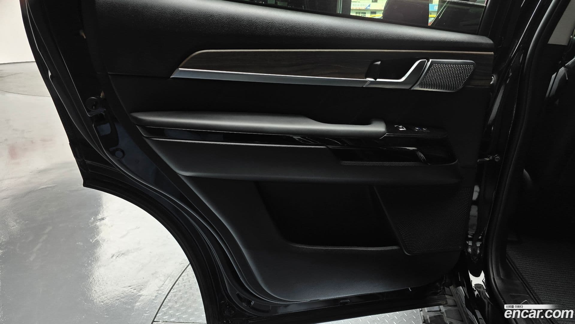 Main__Slider__Photo:Mohave Kia 2022.5-24