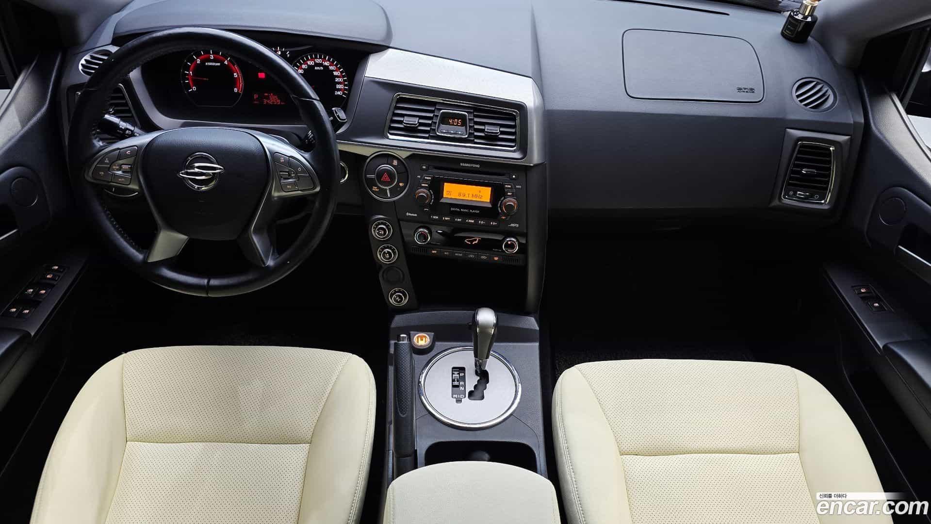 KORANDO KG Mobility 2017.2-INNER-007
