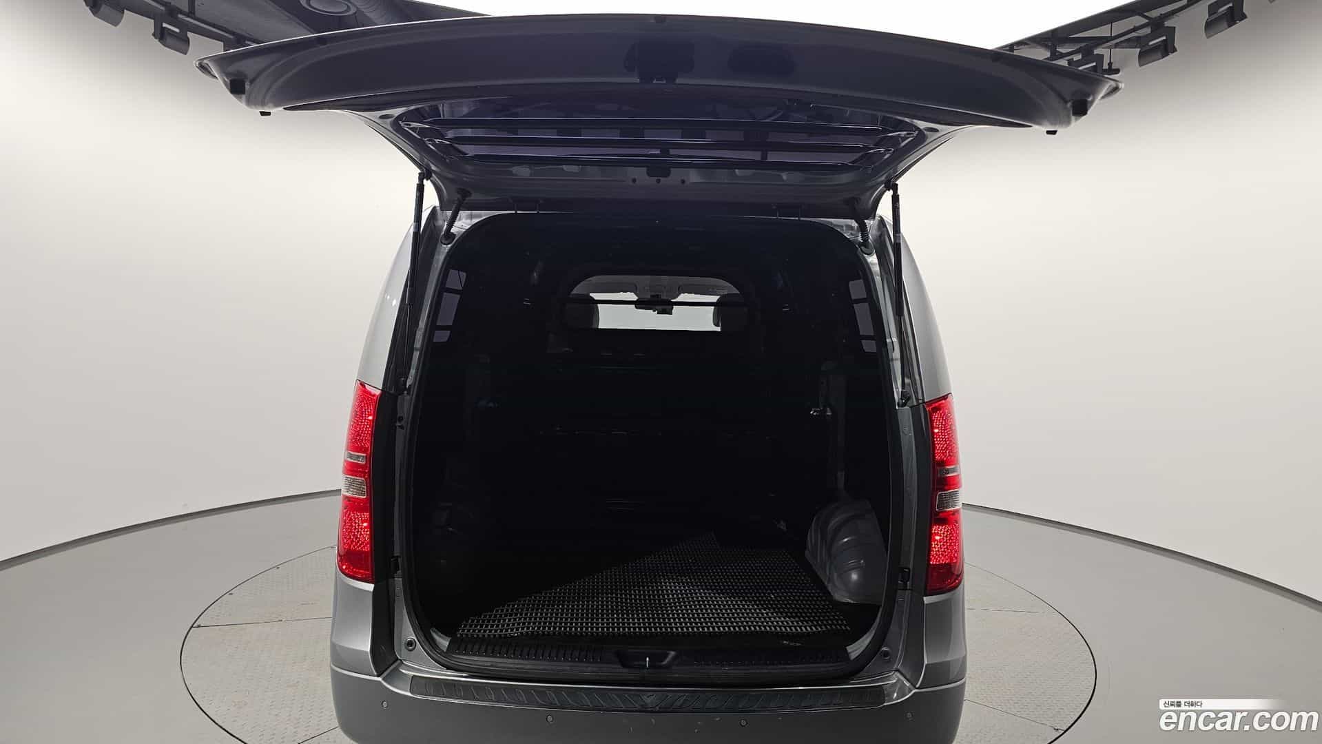 Starex Hyundai 2021.1-OPTION-022