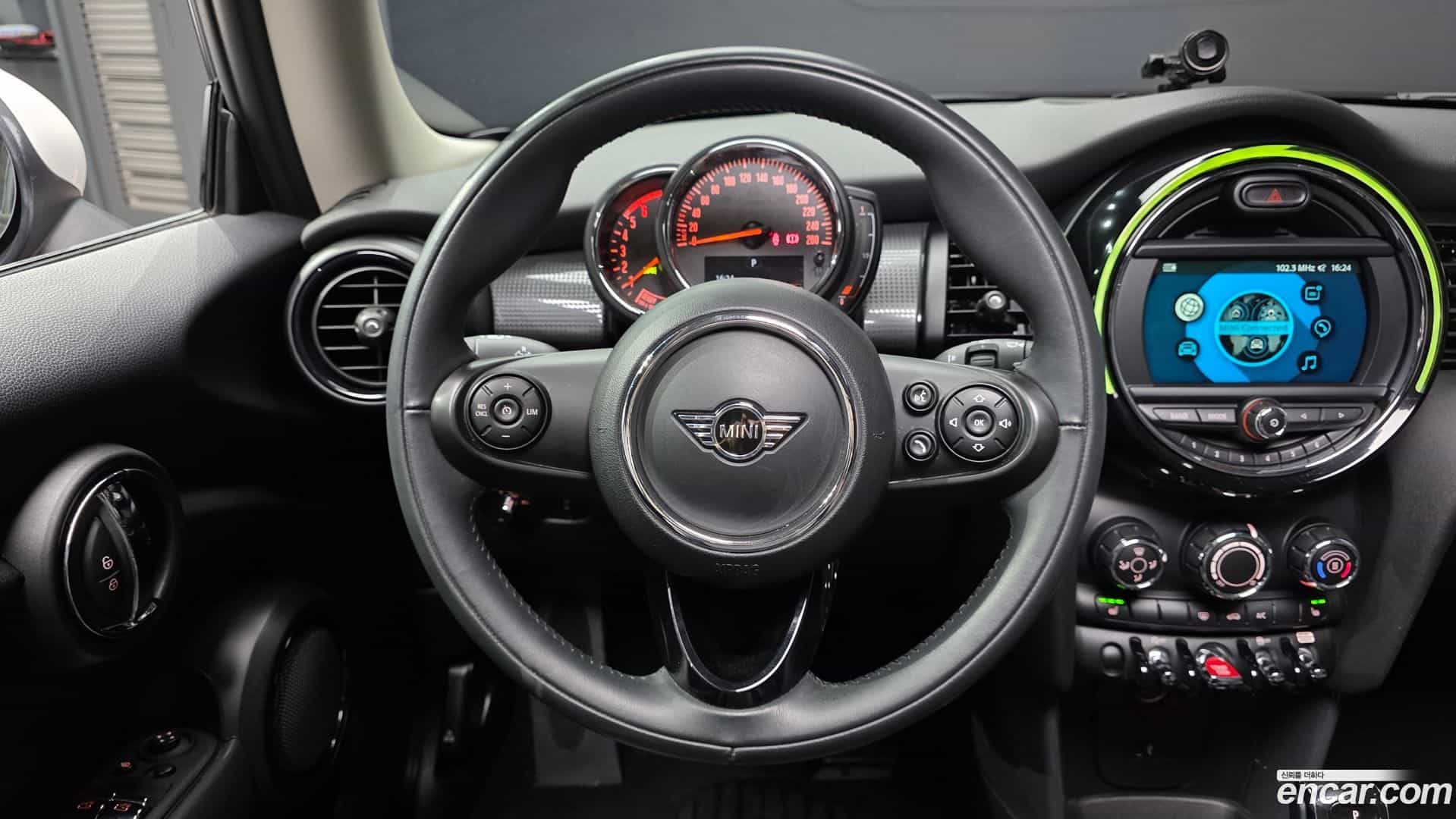 Cooper Mini 2019.5-OPTION-017