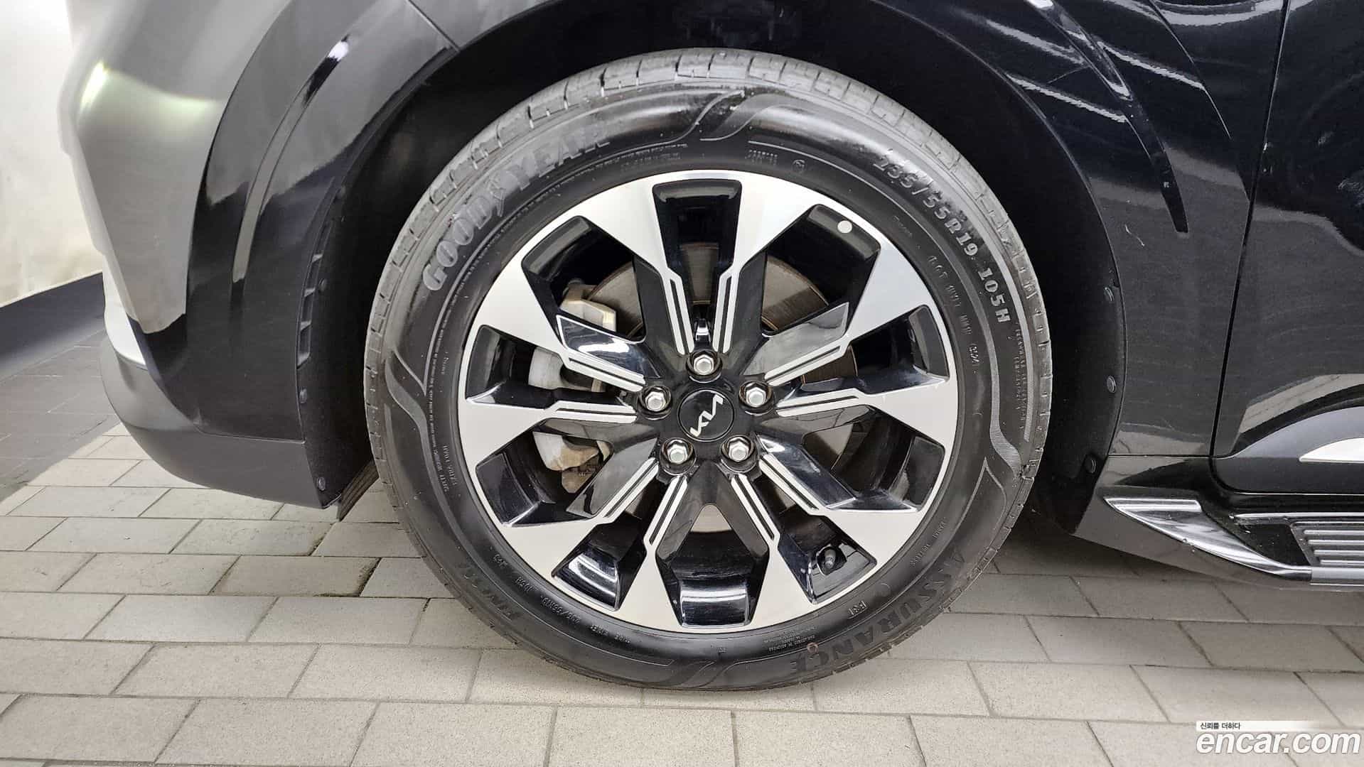 Canival Kia 2023.10-OUTER-005
