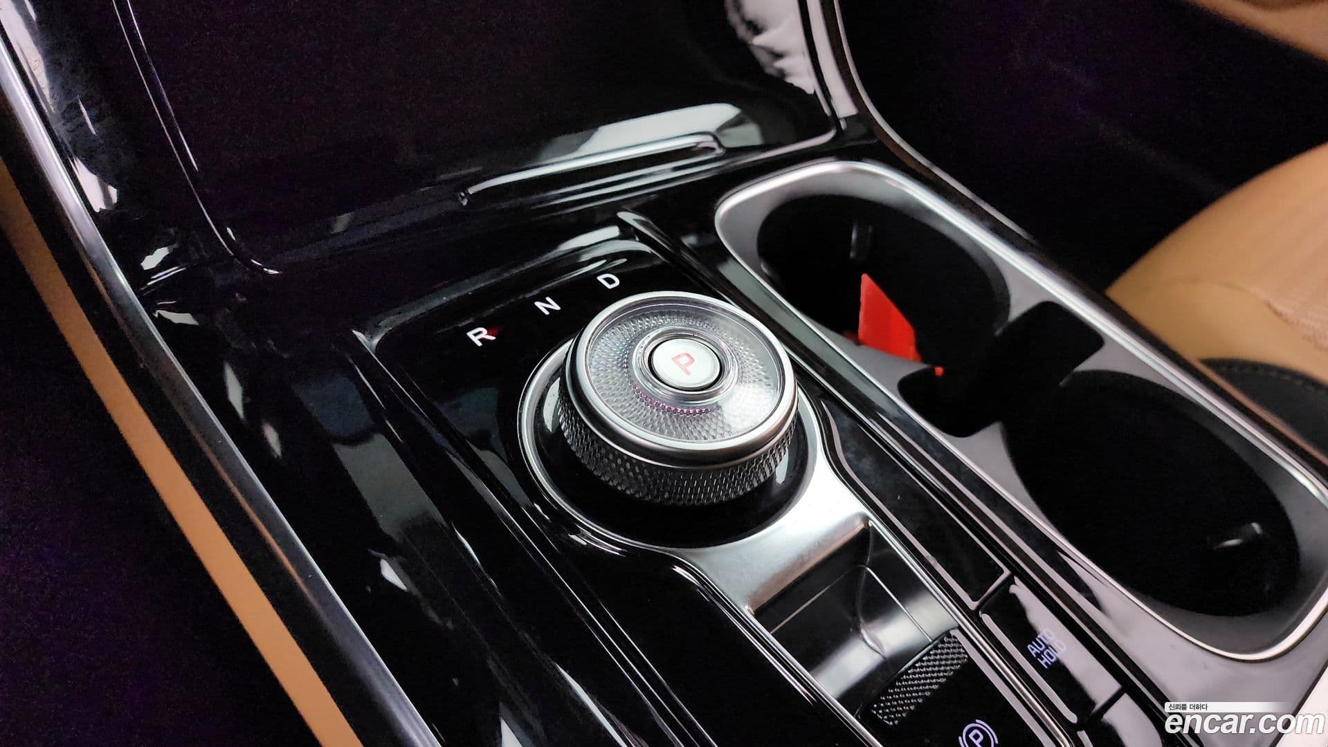 Main__Slider__Photo:Canival Kia 2023.10-8