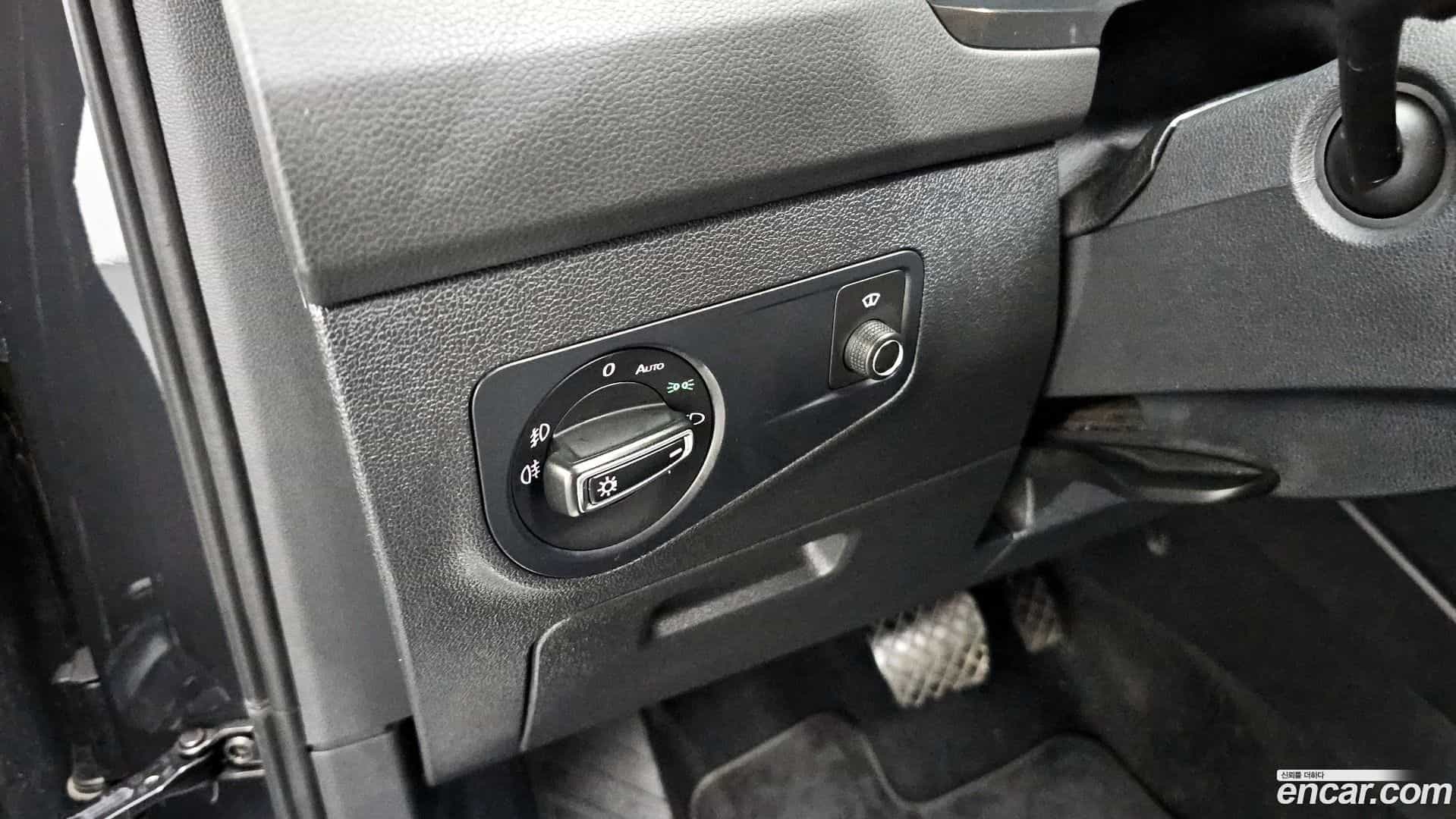 Tiguan Volkswagen 2018.5-OPTION-044