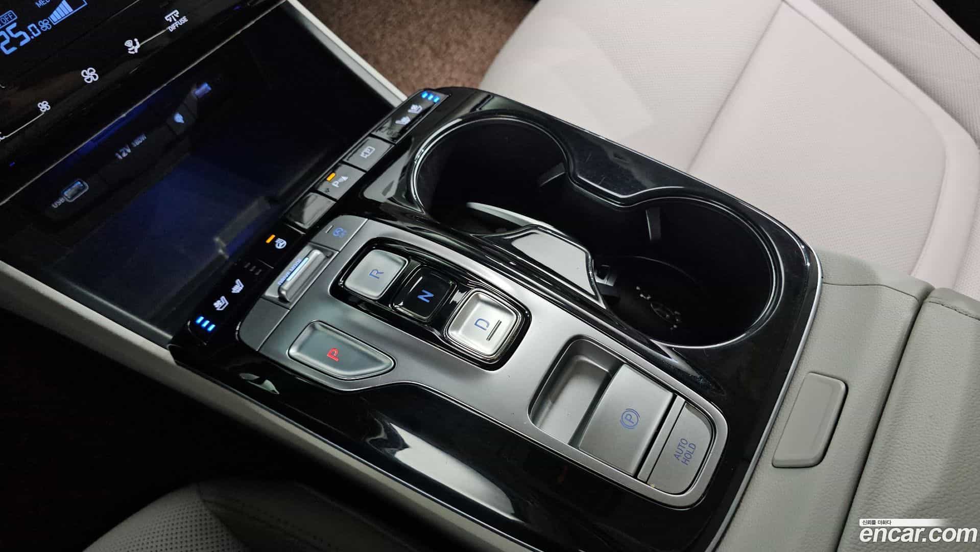 Tucson Hyundai 2023.3-INNER-009