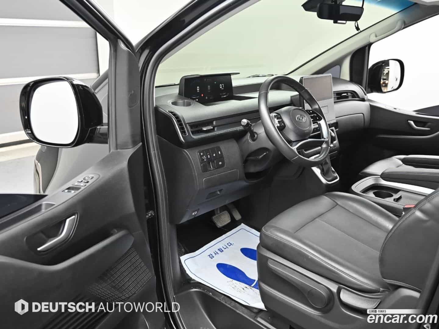Staria Hyundai 2022.2-OPTION-015