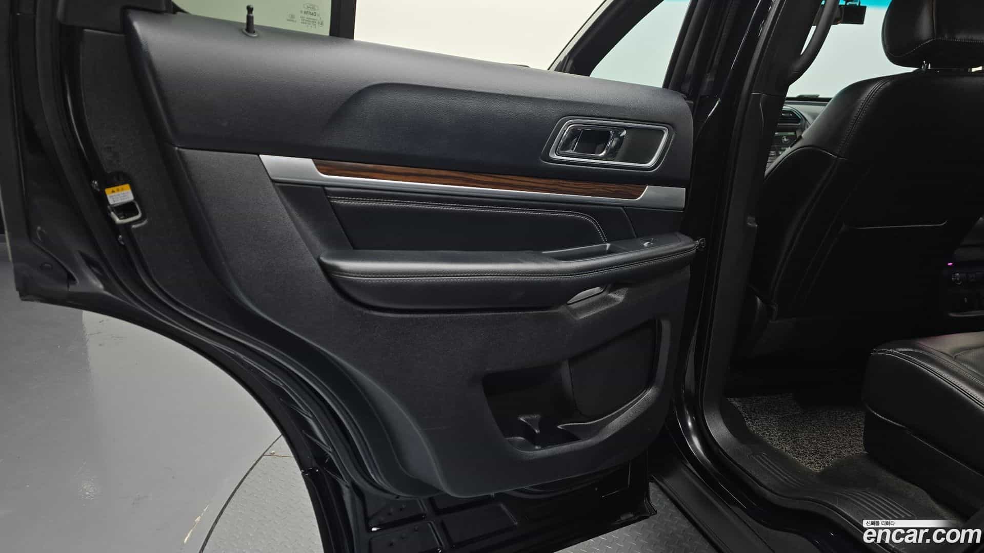 Explorer Ford 2016.0-INNER-035
