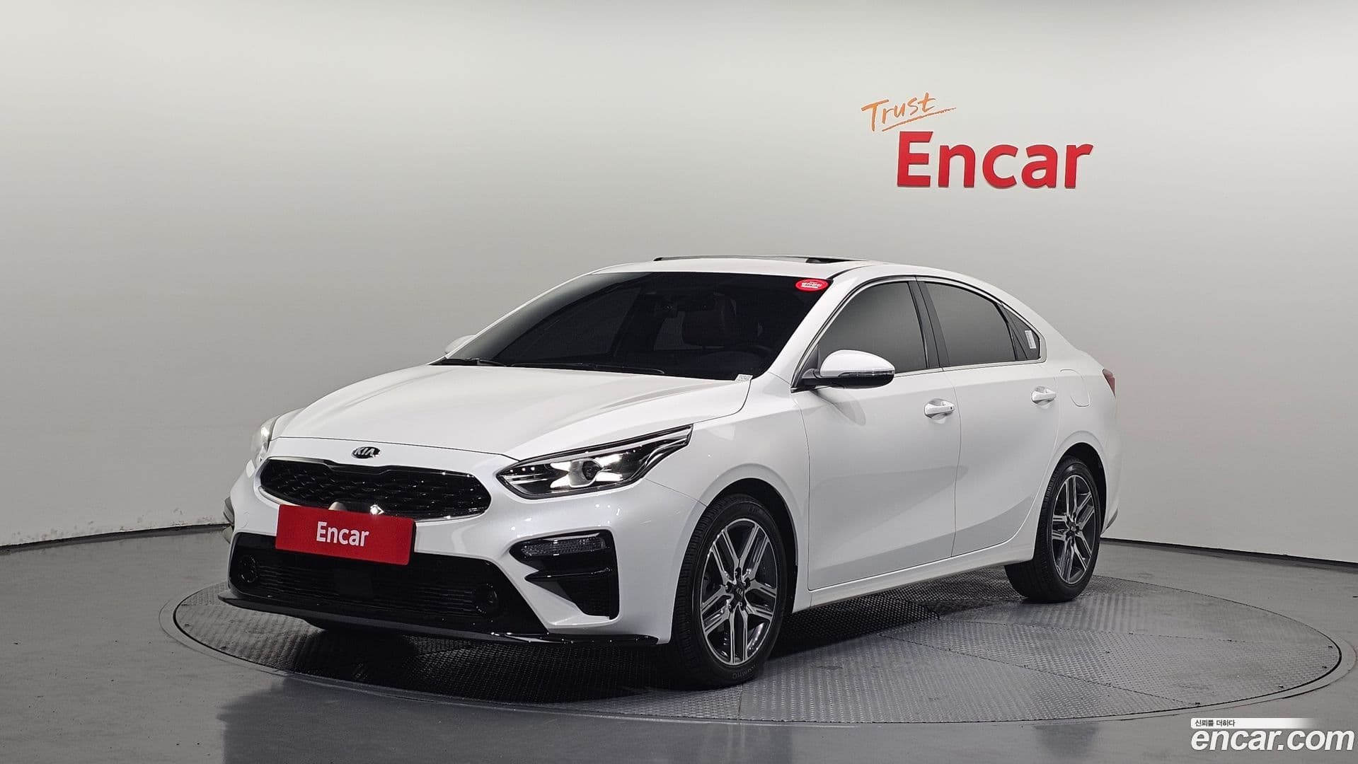 Main__Slider__Photo:K3 Kia 2019.3-0