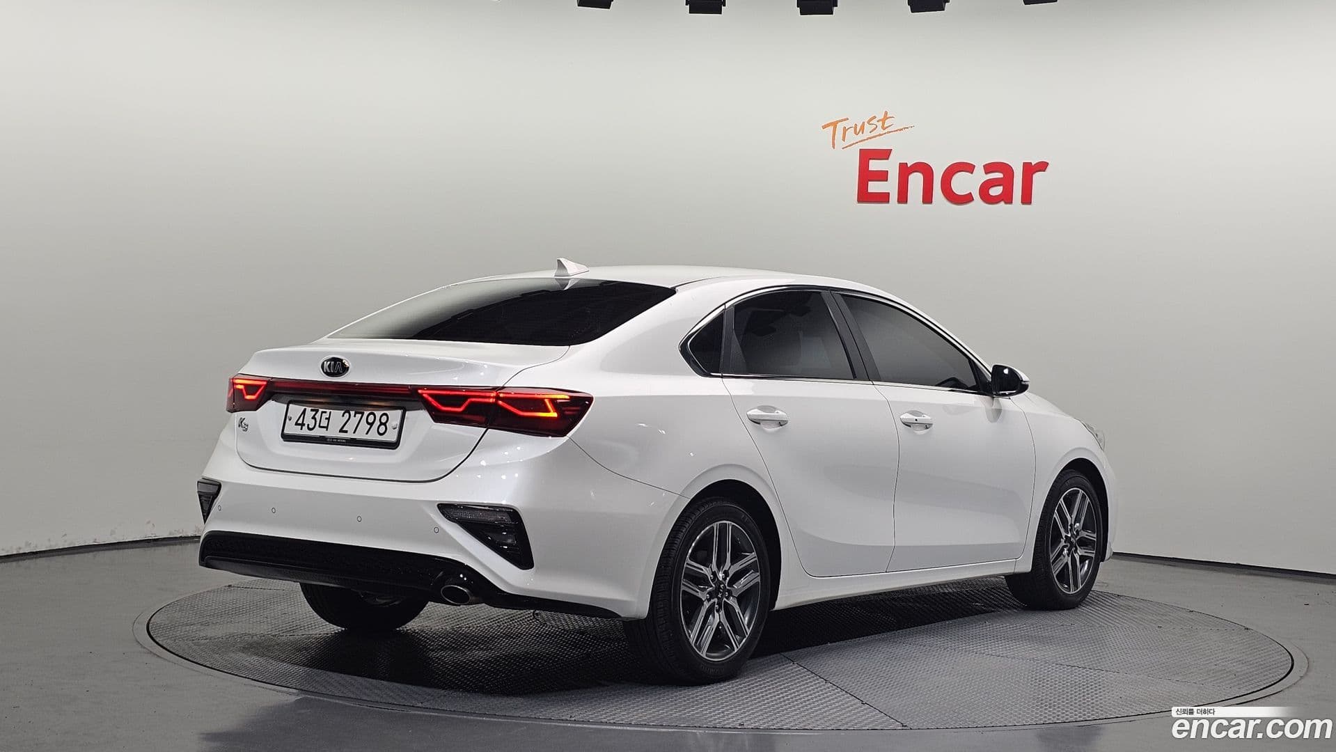 Main__Slider__Photo:K3 Kia 2019.3-1