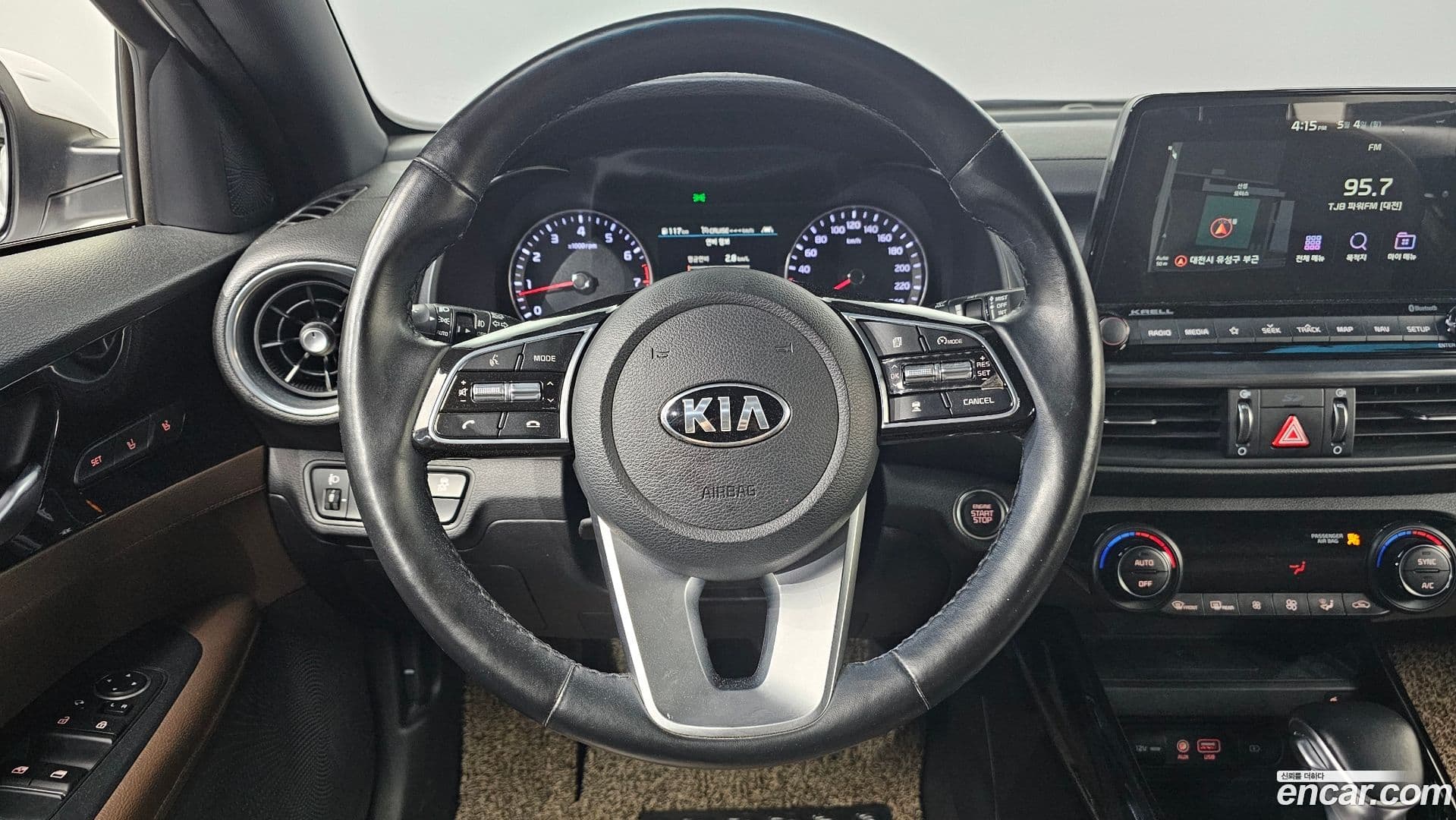 Main__Slider__Photo:K3 Kia 2019.3-13