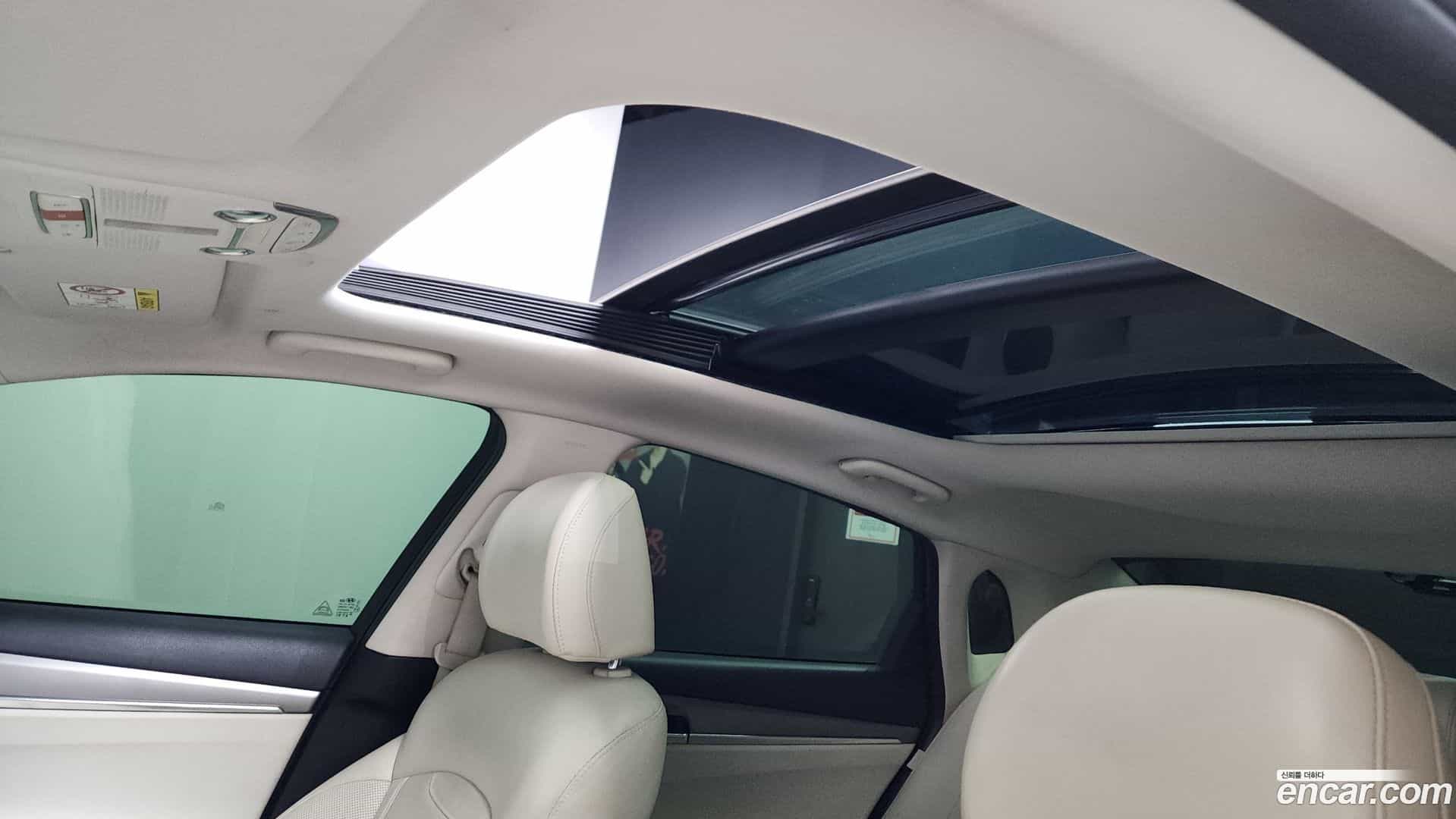 Grandeur Hyundai 2022.3-OPTION-021