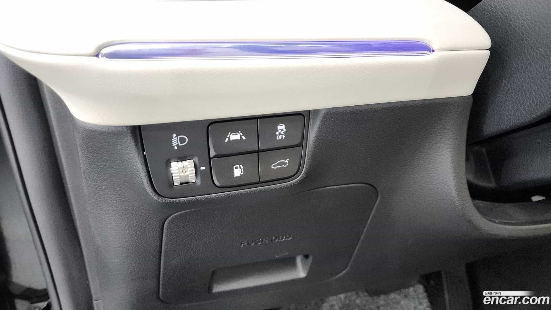 Grandeur Hyundai 2022.3-OPTION-041