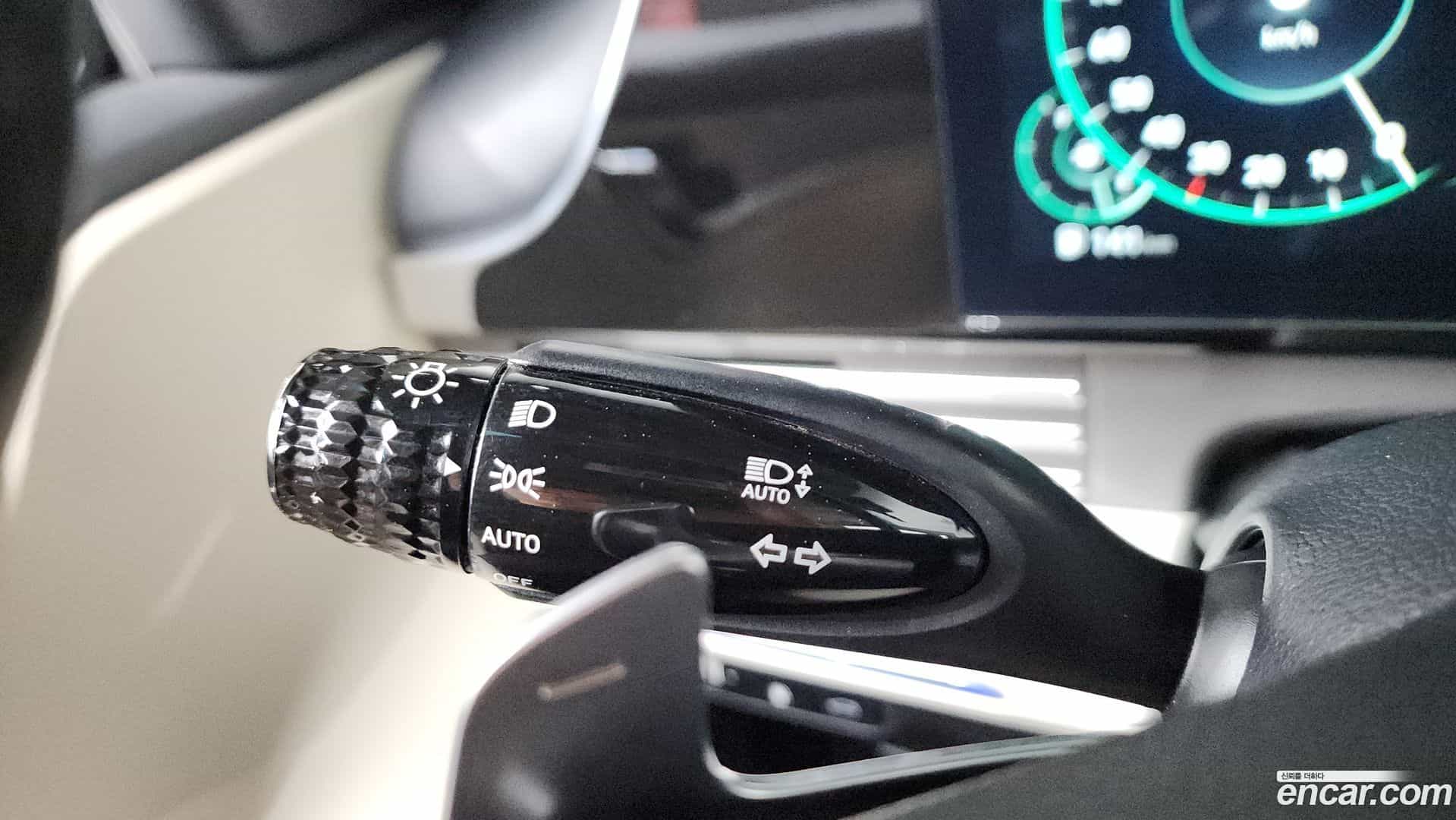 Grandeur Hyundai 2022.3-OPTION-049