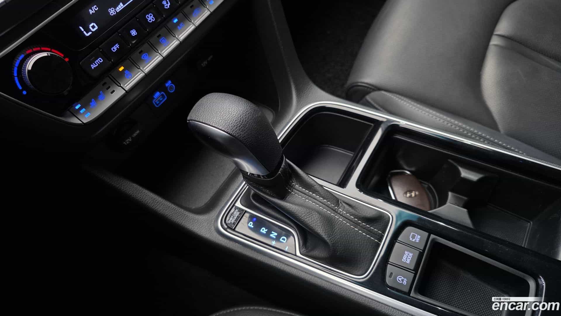 Sonata Hyundai 2018.6-INNER-009
