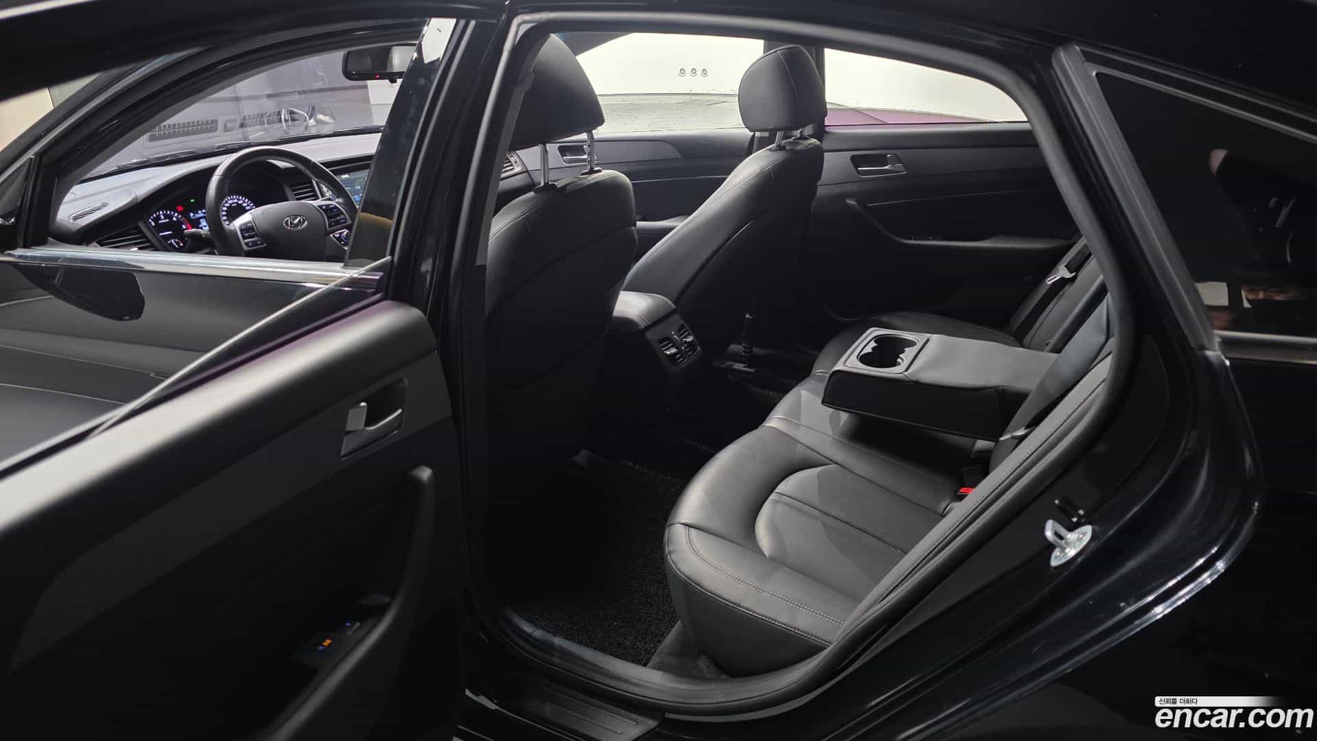 Sonata Hyundai 2018.6-OPTION-015