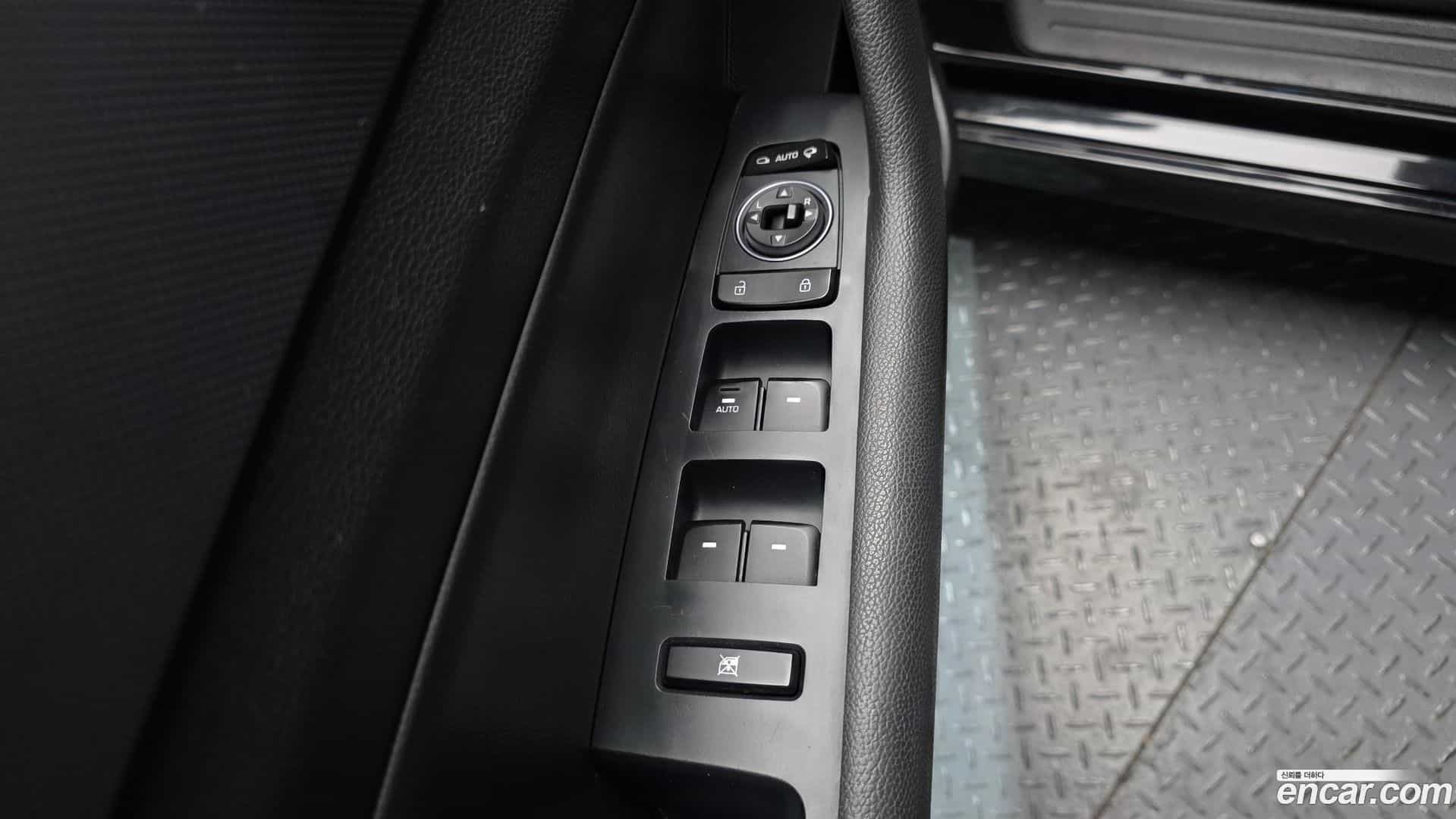 Sonata Hyundai 2018.6-OPTION-018