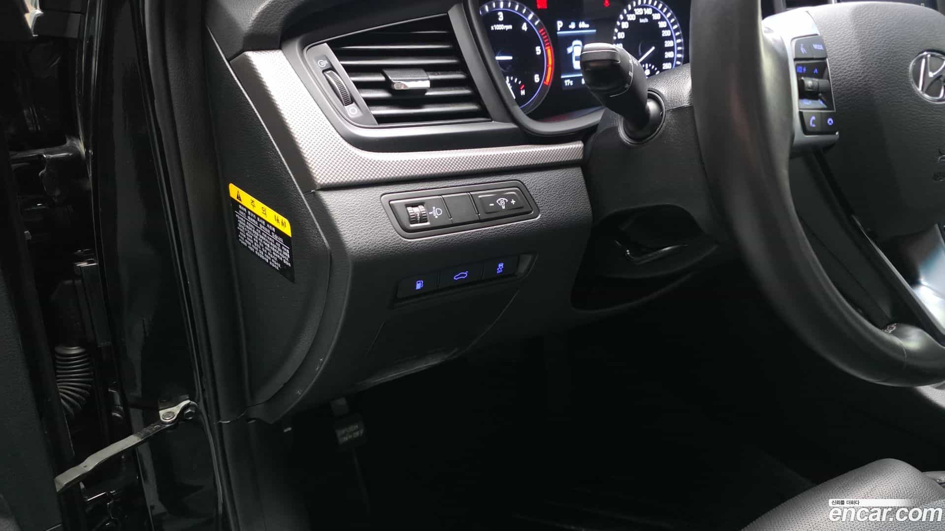Sonata Hyundai 2018.6-OPTION-019