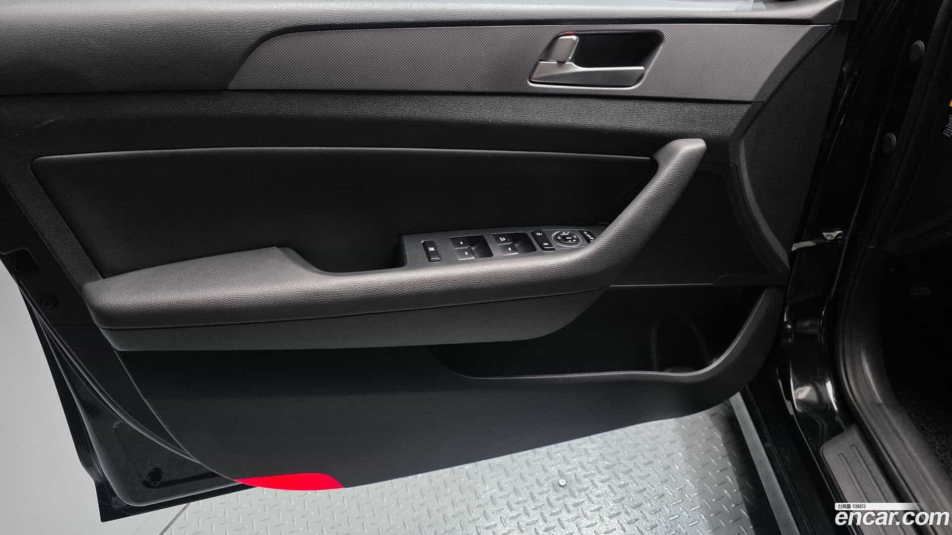 Sonata Hyundai 2018.6-INNER-034